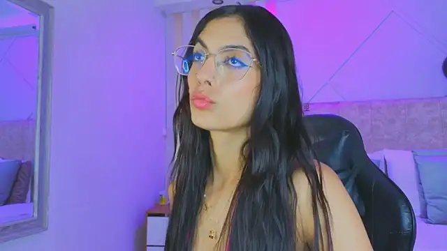 Czat XXX na żywo – j_belle_