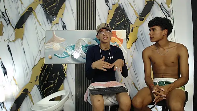 โชว์เว็บแคมของ AVENGER_GUYS1