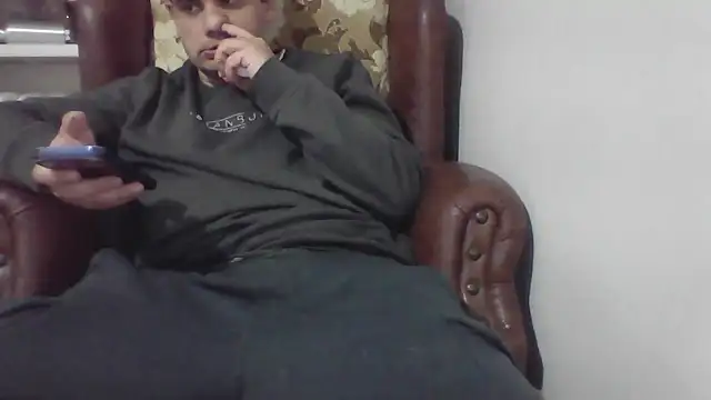 YakisikliSikiciのライブXXXチャット