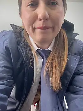 _Susy-Office1 élő XXX-chatje