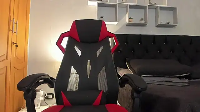 tyler_hank01 live XXX chat