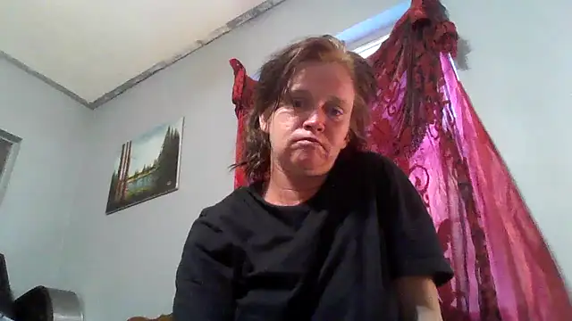 BlueeyedKarma Chat XXX in diretta