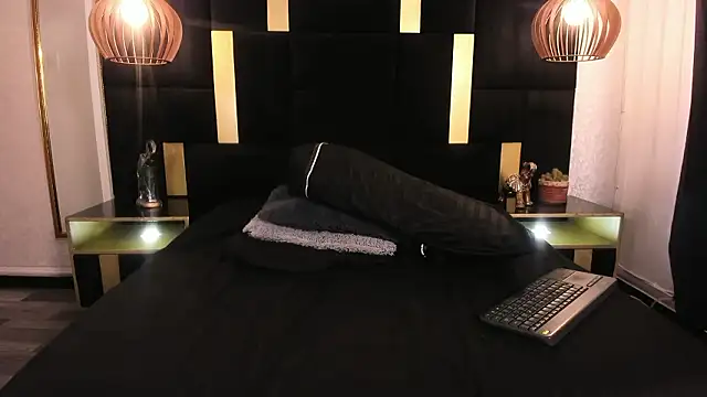 Lucio__Fox 网络视讯表演