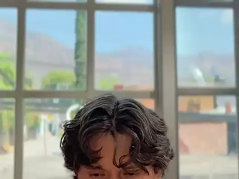 mcklister_kinky_feets' Webcam Show