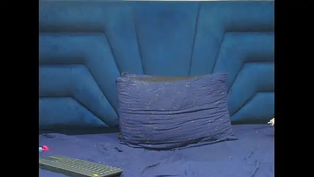 Angell_cooper élő XXX-chatje