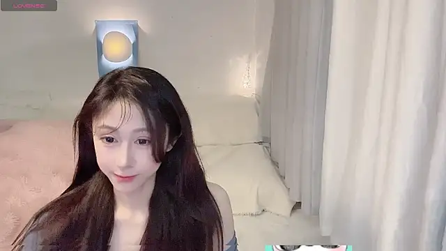 mistylana_ Chat XXX in diretta