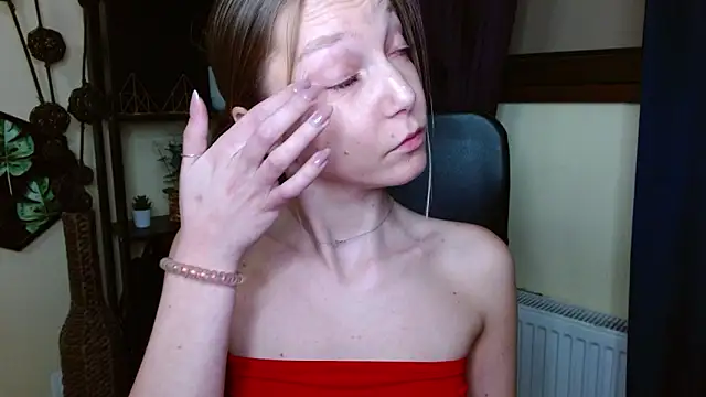 Chat +18 de EmillyPlay ao vivo