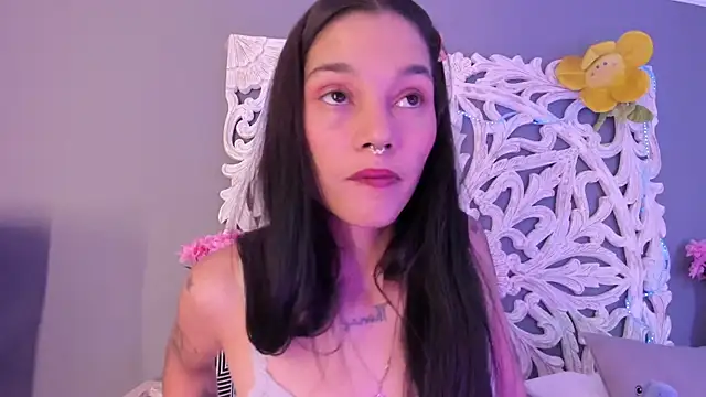 Chat +18 de loraineblake ao vivo