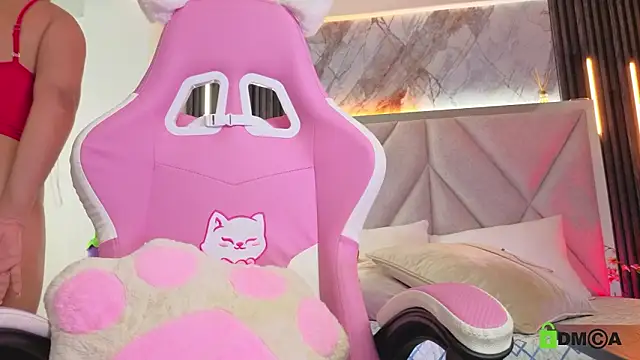 در دشة Happy_tits الجنسية المباشرة