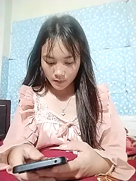 Онлайн чат XXX little-green-sprout