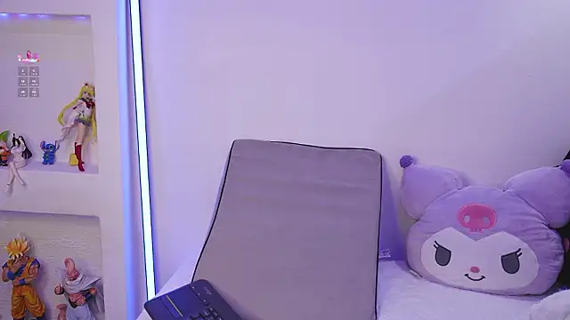 EloiseSweetxx's Live XXX Chat