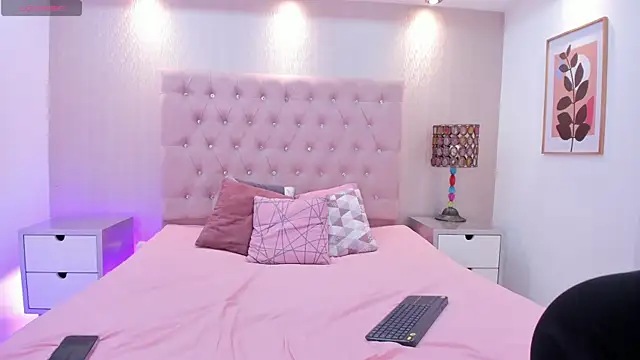 NatyQueen_ – Naživo XXX chat