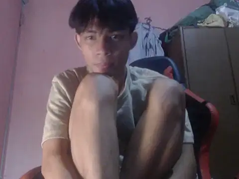 Kyoshi_19 Adlı Modelin Canlı XXX Sohbeti