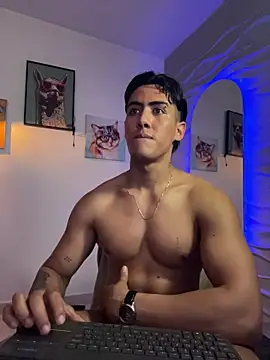 Tayler_Cross_ – Kamerová šou