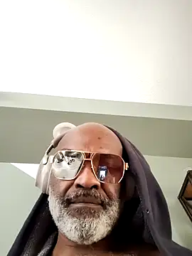 sinnernoir 即時 XXX 聊天