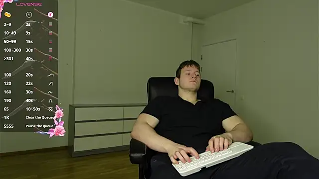 Richard_Dullas লাইভ XXX চ্যাট