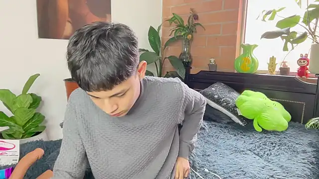 Andy_Belier23 Live XXX-Chat