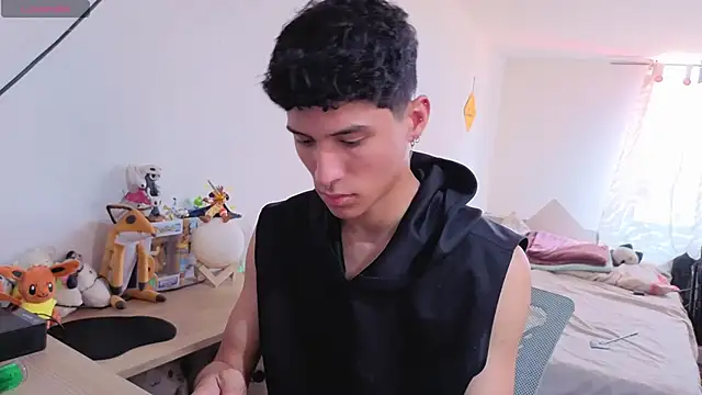 Chat +18 de LuClawthorne_ ao vivo