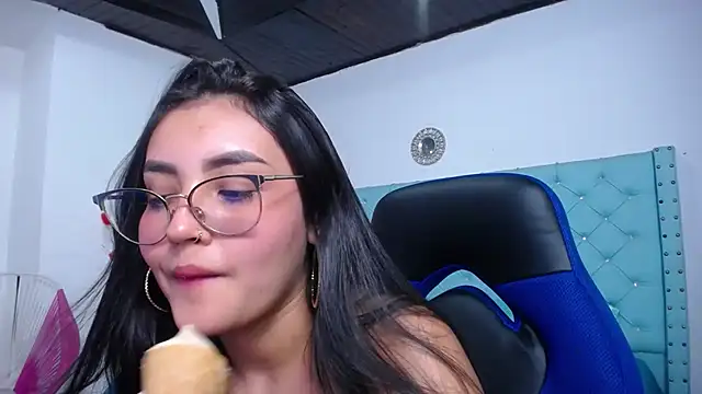 kathe-mills235のライブXXXチャット