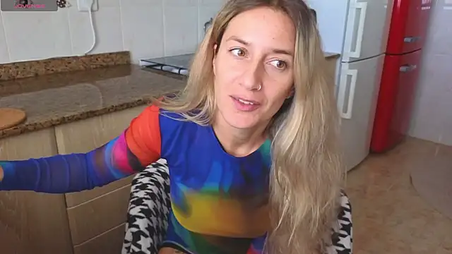 Lunamix's Live XXX Chat