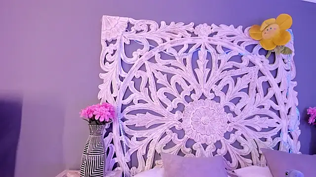 Chat +18 de loraineblake ao vivo