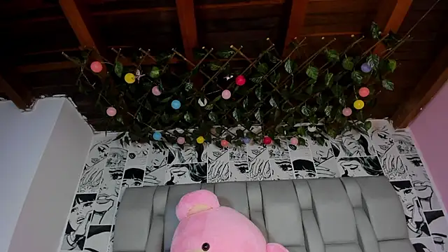 LucyRosse Chat XXX in diretta