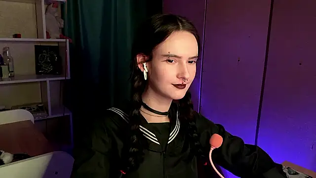 Онлайн чат XXX MabelDefina