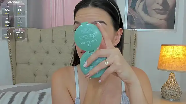 Chat XXX en directo de Beautyari_