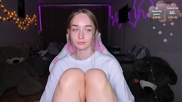 دردشة MoonDust الجنسية المباشرة