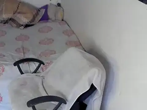 chloe_kissesのライブXXXチャット