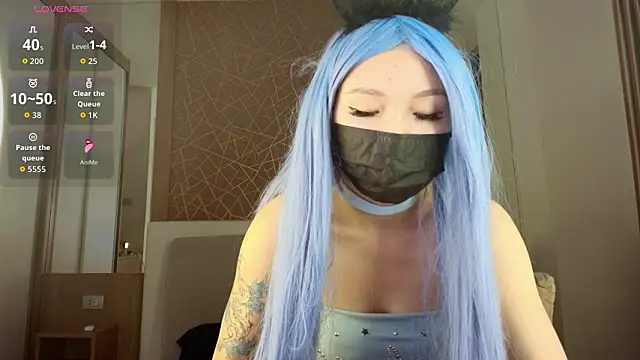 XXX chat uživo modela akioramy