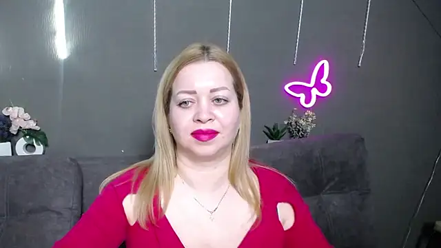 OliviaVerr – Live XXX-chat