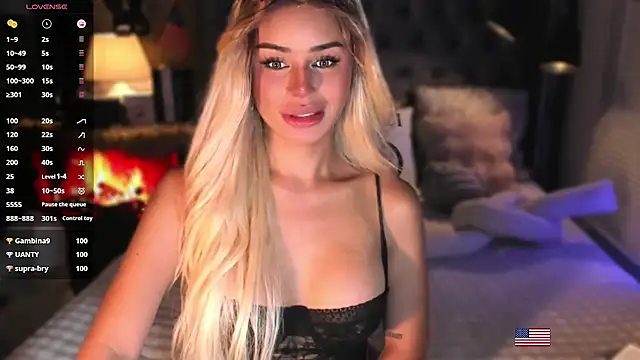 Chat XXX en directo de ZyraGoddes