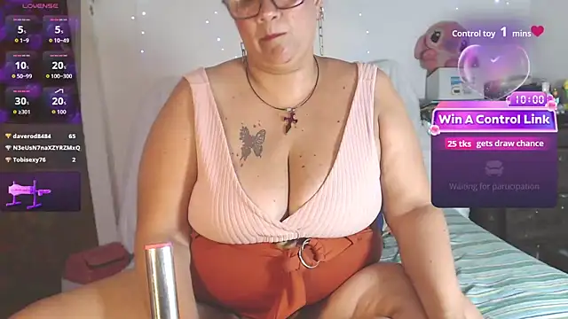 BiirdyDavis – Live XXX-chat