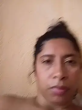 hotanianin Live XXX chat