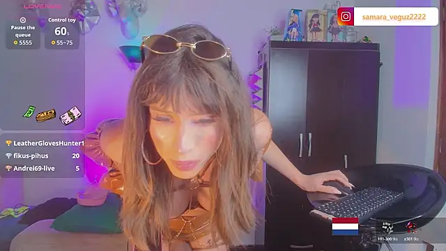 samara_veguz222のウェブカメラショー