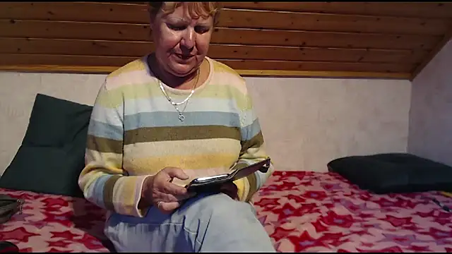 Nikole111 웹캠 쇼