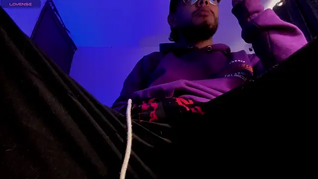 s_sven03 在線直播表演