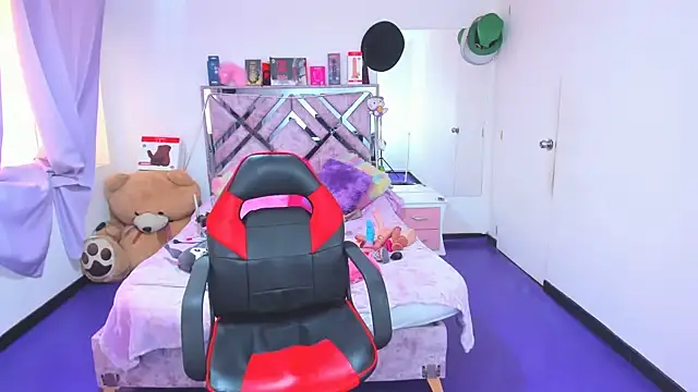 Luna_Analya 即時 XXX 聊天