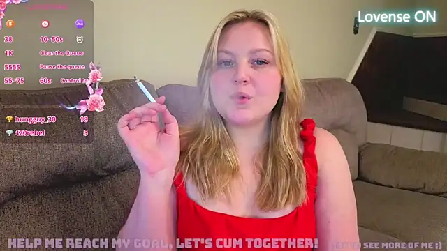 PhatAssBlond's Webcam Show