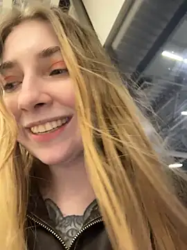 Chat +18 de Sunny___Bunny ao vivo