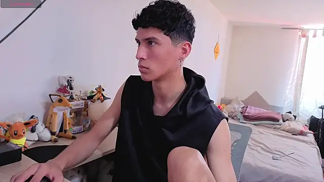 LuClawthorne_: онлайн-секс-чат