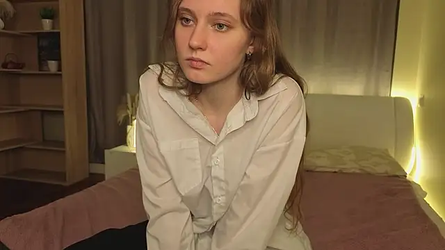 Chat +18 de RubieHeiser ao vivo