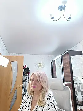 Chat +18 de AvrilMillers ao vivo