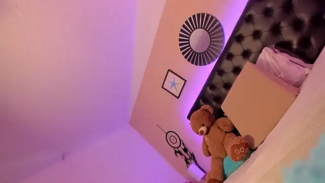 LolaVillalobos' Live XXX Chat