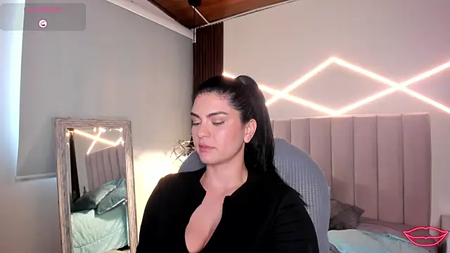 Veronicalanx1 Chat XXX in diretta