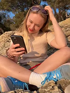 Chat +18 de Weettyy ao vivo