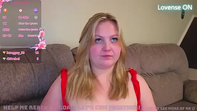 PhatAssBlond's Live XXX Chat