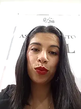 Nathaly_12のウェブカメラショー