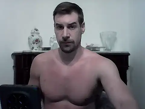 Show modela Lambe91 na web-kameri